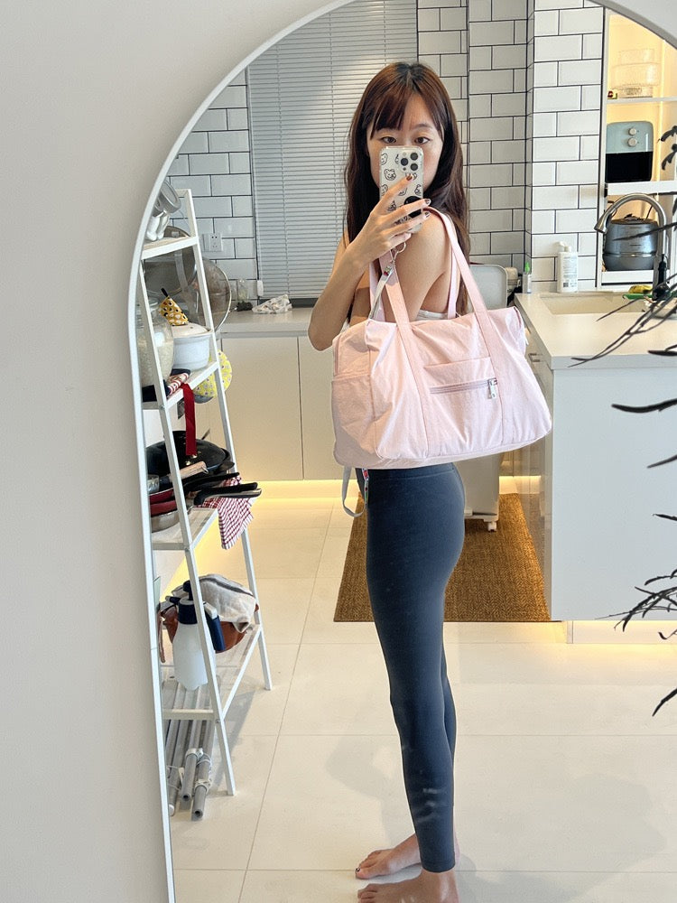 Iulu same style large capacity tote lightweight nylon travel sports fitness bag